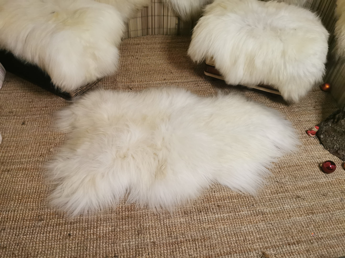 Echtes XXL Lammfell Schaffell Lang Weiches Haar Deko 110-130cm Naturweiss 2.Wahl