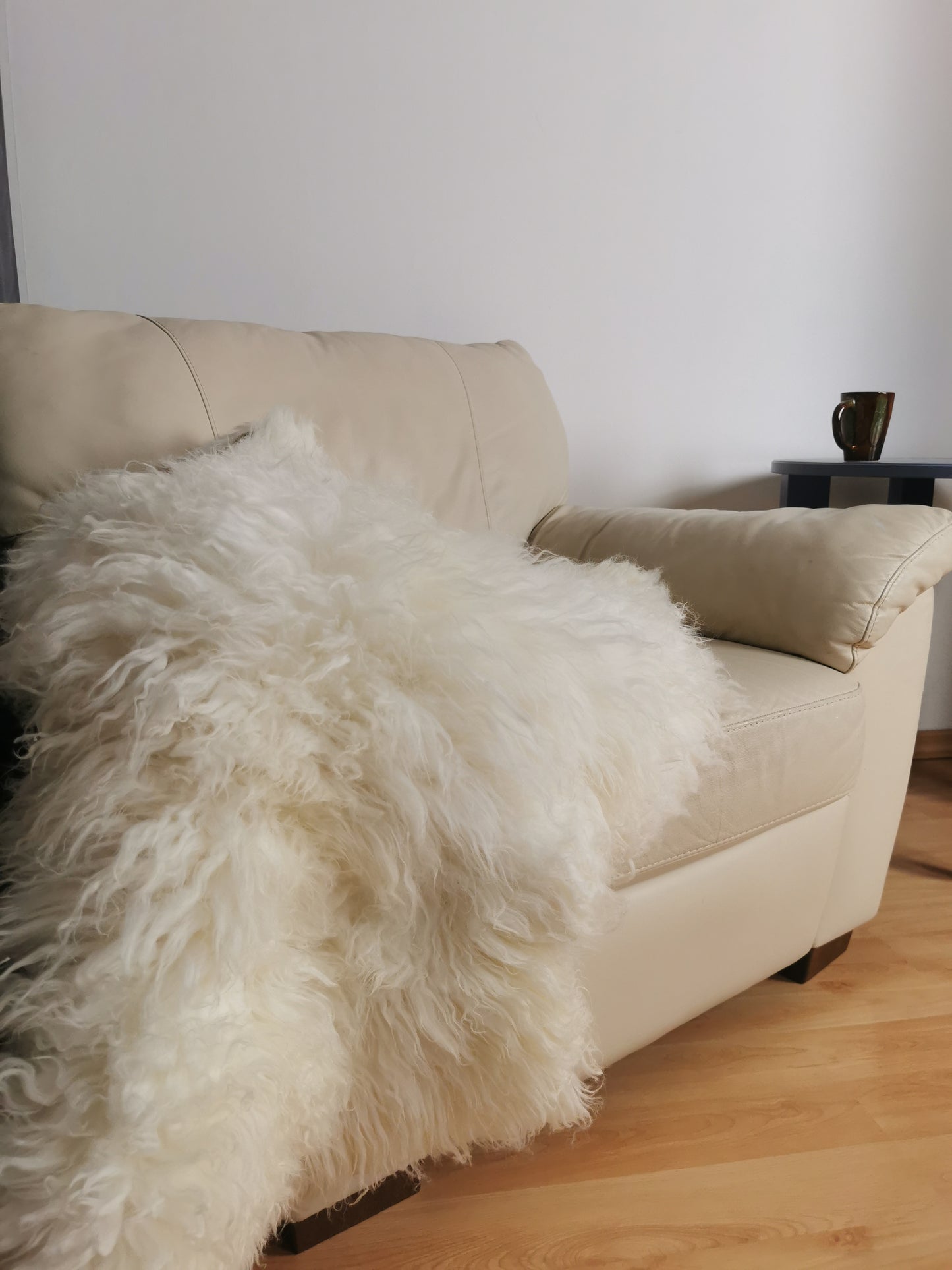 Echtes XXL Lammfell Schaffell Lang Weiches Haar Deko 110-130cm Naturweiss 2.Wahl