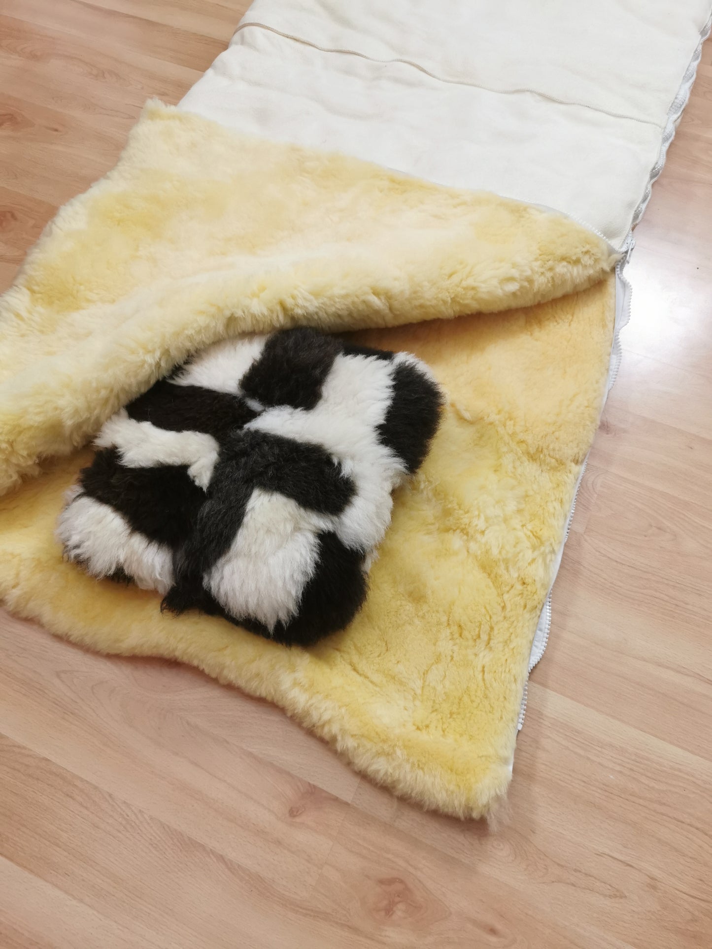 200x160cm sheepskin, German Merino wool, sustainable, mattress topper, bed pad, play mat, sleeping bag, camper, medical, Relugan tanning