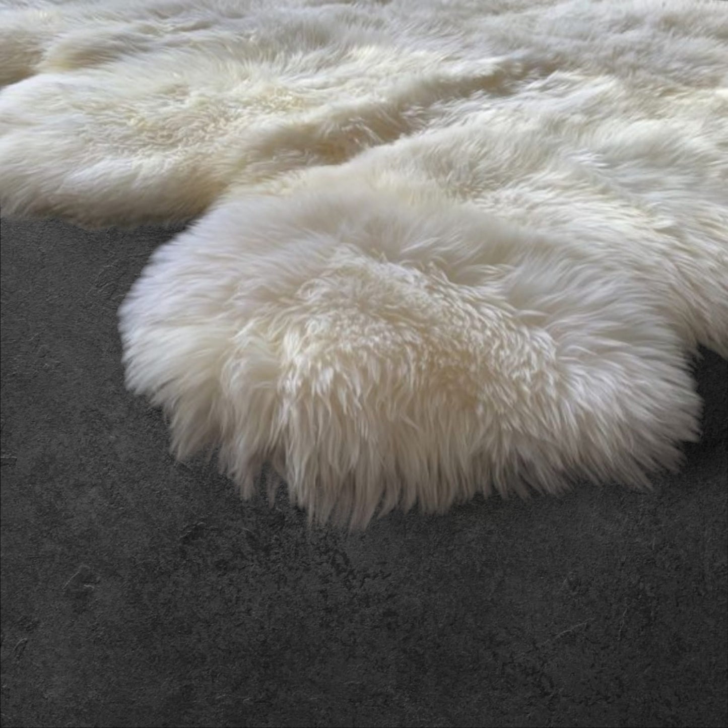 180 x 70 cm | XXL Genuine Sheepskin | Lambskin Fur Rug | White, Brown, Flamed | Double Stitched